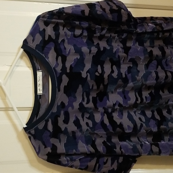 We the free top - Picture 2 of 5